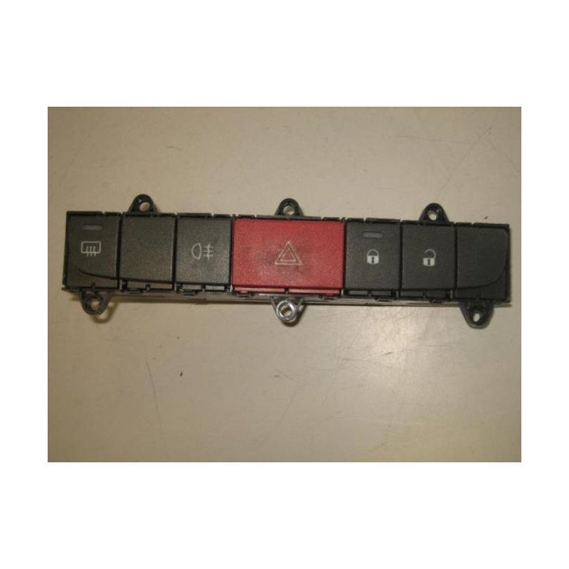 Bouton De Warning Citroen Jumper 3 Phase 1 (1)