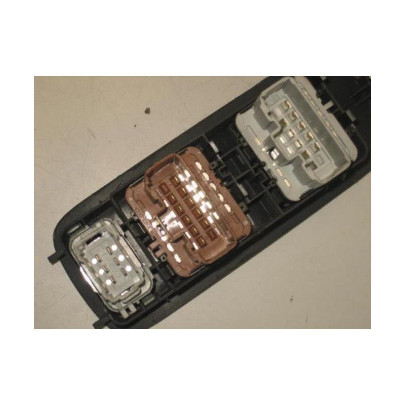 Interrupteur De Leve Vitre Avant Gauche Renault Scenic 2 Phase 1 (1)