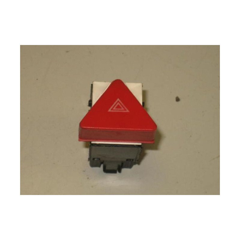 Bouton De Warning Volkswagen Touran 1 Phase 1 (1)