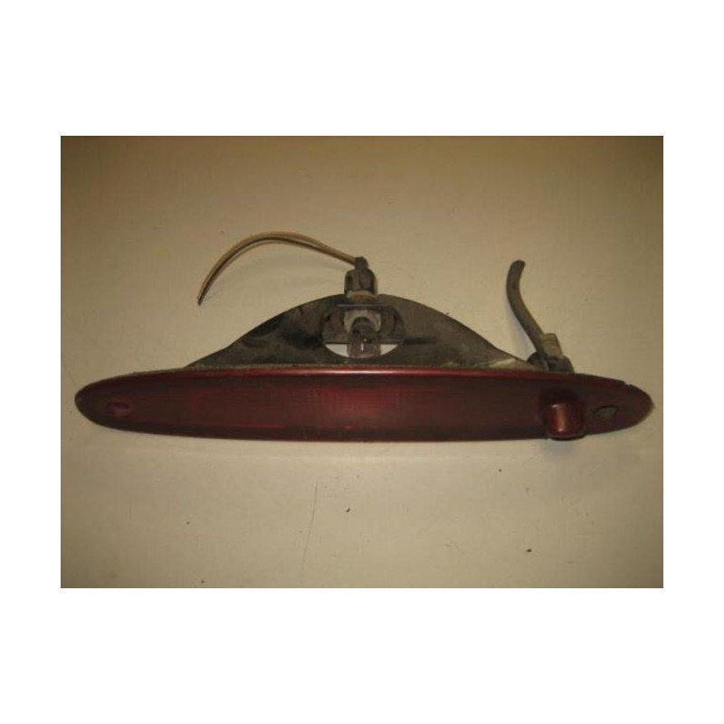 Feu Arriere Stop Central Chrysler Grand Voyager 4 Phase 2 (1)