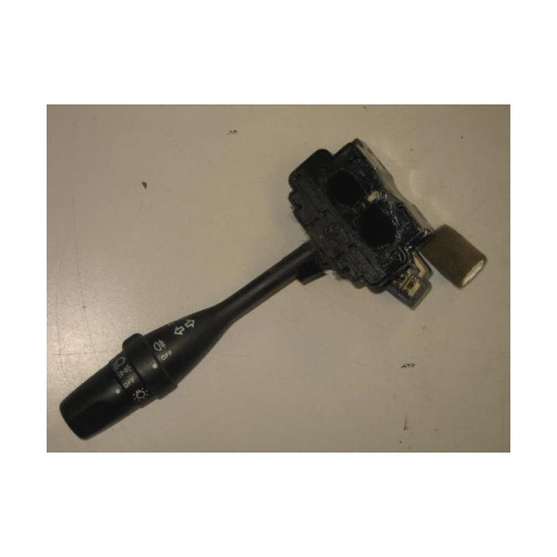 Commodo Phare Nissan Almera 1 Phase 2 (1)