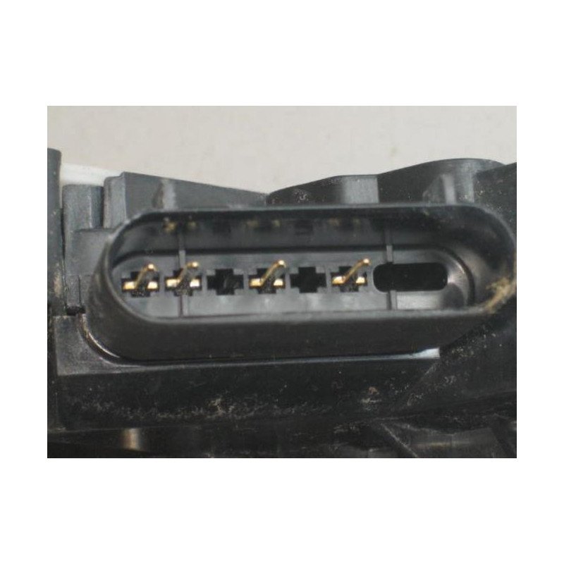 Serrure Avant Droit Ford Fiesta 6 Phase 1 (1)