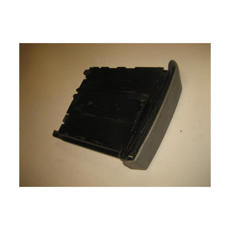 Porte Gobelet Chrysler Grand Voyager 4 Phase 2 (1)