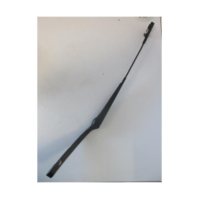 Bras Essuie Glace Avant Droit Volkswagen Polo 4 Phase 1 (1)