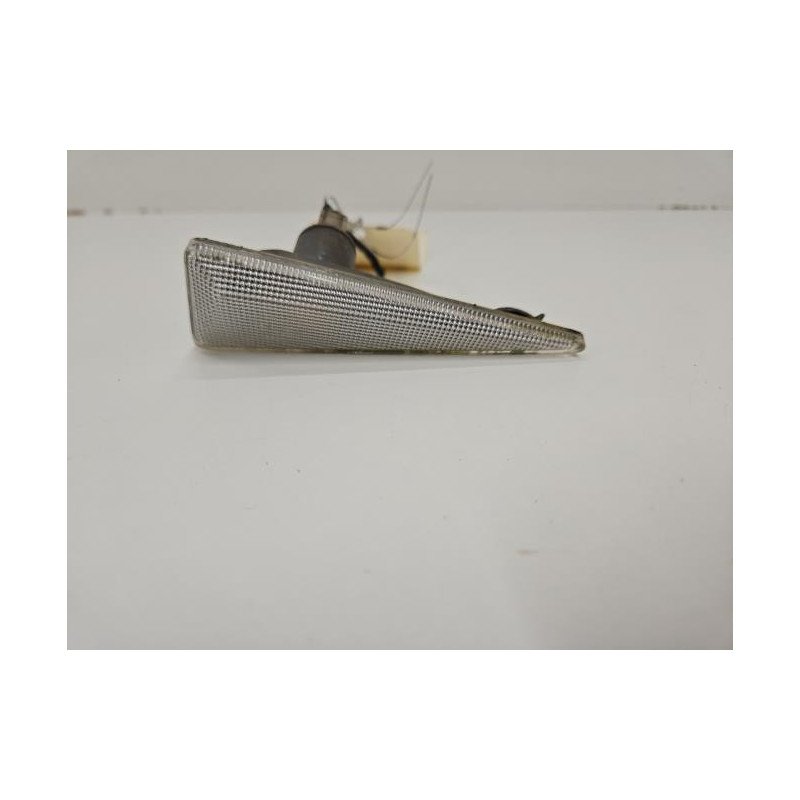 Repetiteur Clignotant Avant Droit  (feux) Renault Vel Satis Phase 1 (1)