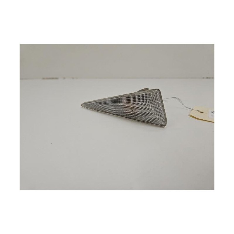 Repetiteur Clignotant Avant Gauche (feux) Renault Vel Satis Phase 1 (1)
