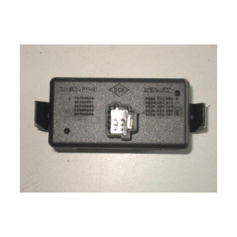 Bouton De Warning Renault Clio 3 Phase 1 (1)