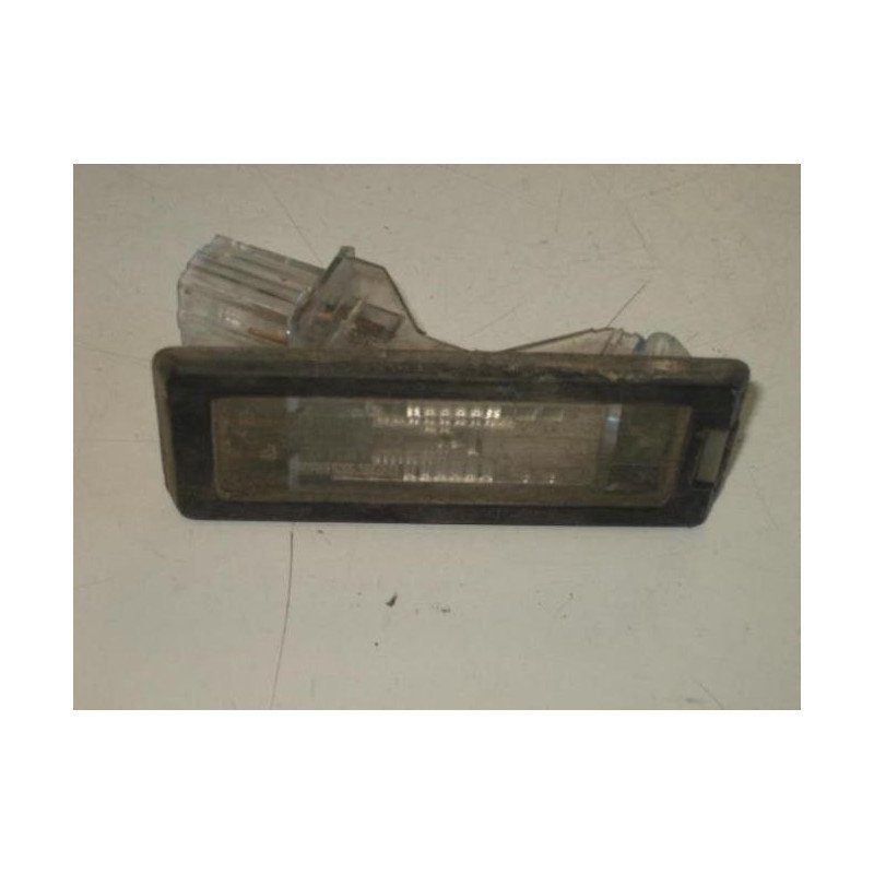 Eclairage De Plaque Renault Scenic 2 Phase 1 (1)