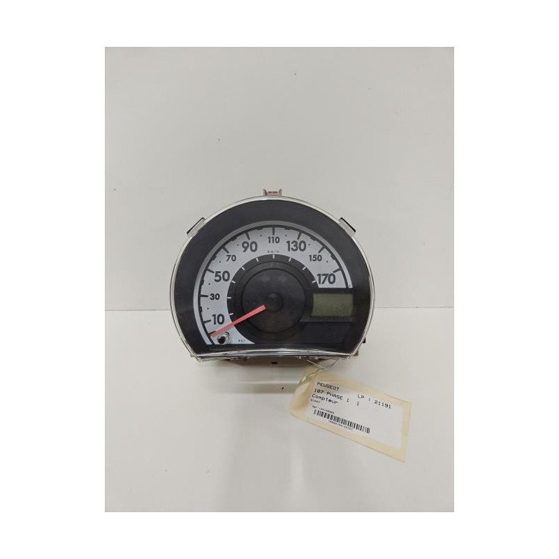 Compteur Peugeot 107 Phase 1 (1)