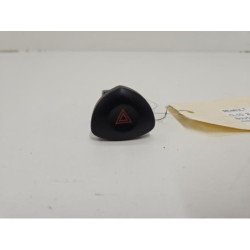 Bouton De Warning Renault Clio 2 Phase 2 (1)