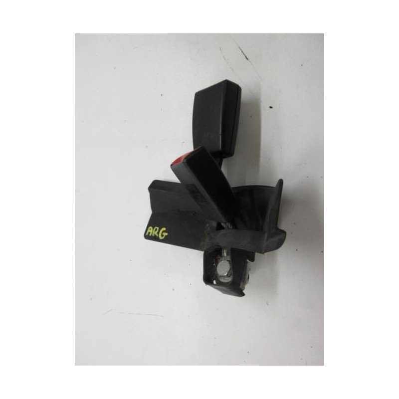 Attache Ceinture Arriere Gauche Audi A4 2 Avant Phase 2 Break (1)