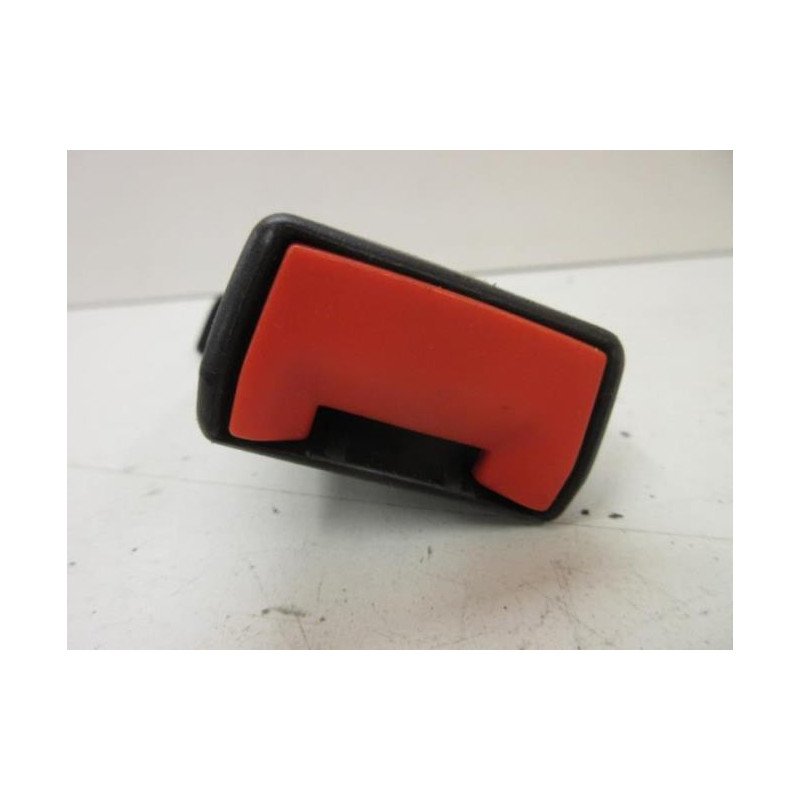 Attache Ceinture Arriere Gauche Fiat 500 2 Phase 1 (1)