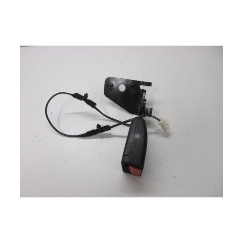 Attache Ceinture Arriere Droit Peugeot 508 1 Phase 1 (1)
