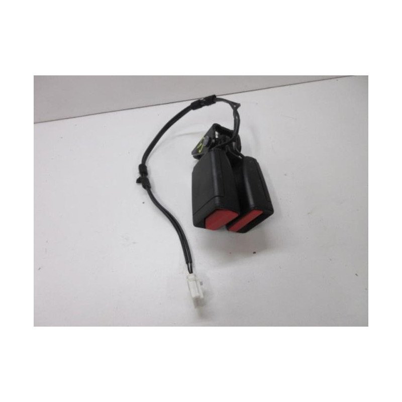 Attache Ceinture Arriere Gauche Peugeot 508 1 Phase 1 (1)