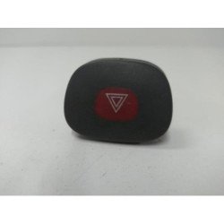 Bouton De Warning Renault Clio 2 Phase 1 (1)