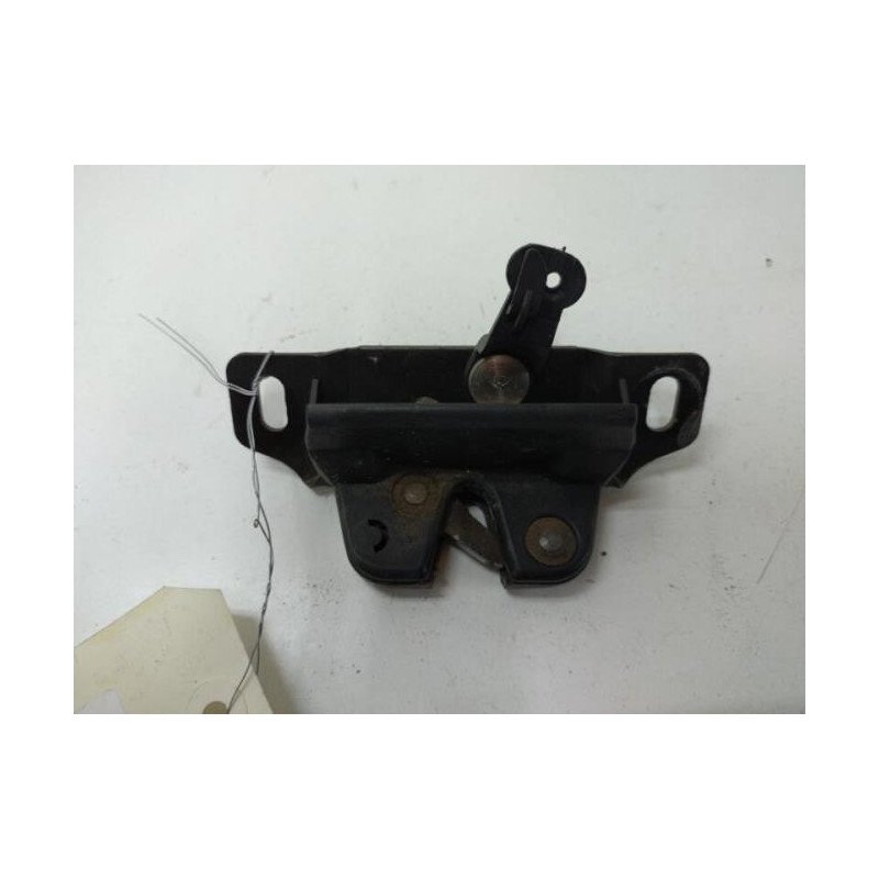 Serrure De Coffre Peugeot 106 Phase 1 (1)