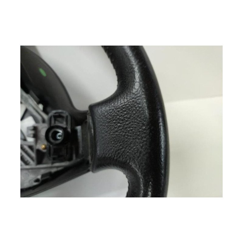 Volant Nissan Qashqai 1 Phase 2 (1)