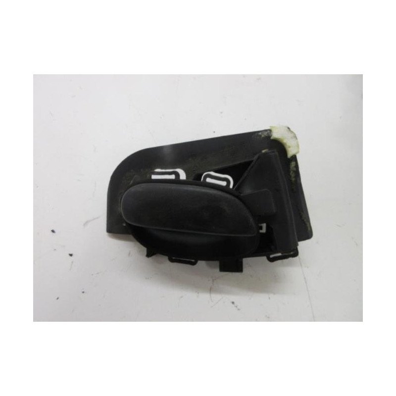 Poignee Interieur Arriere Gauche Peugeot 206 Phase 1 (1)