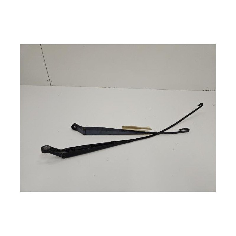 Bras Essuie Glace Avant Volkswagen Fox (1)