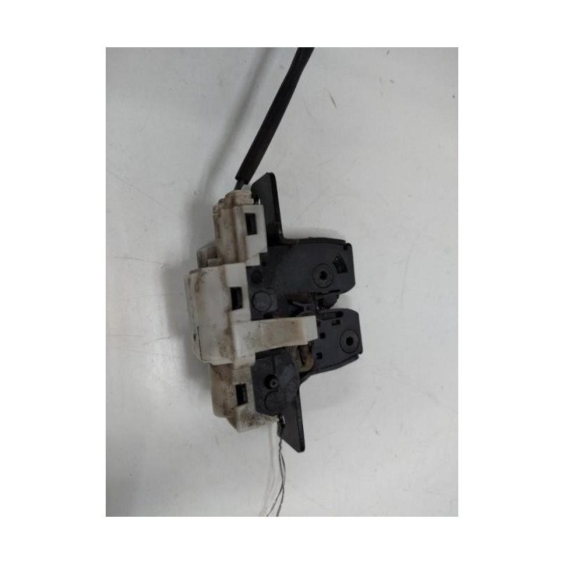 Serrure De Coffre Renault Clio 3 Phase 1 (1)