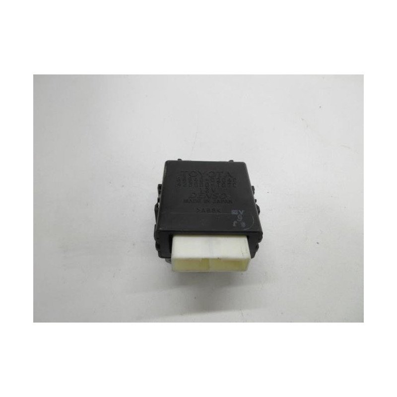 Relais Electrique Toyota Auris 1 Phase 1 (1)