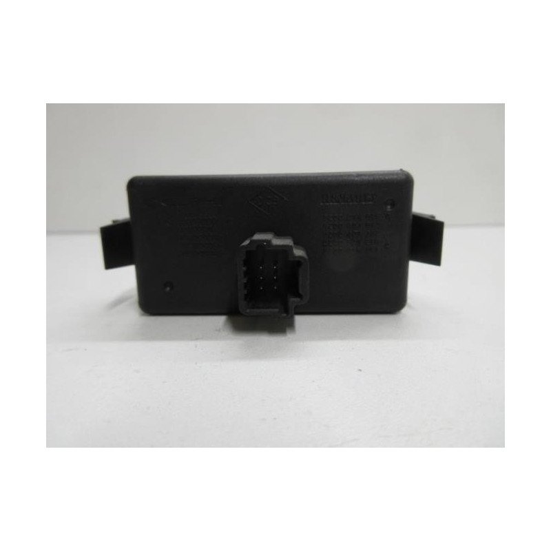 Bouton De Warning Renault Clio 3 Phase 1 (1)