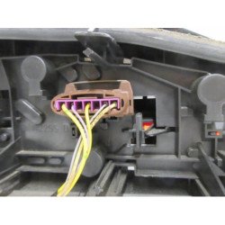 Feu Arriere Principal Droit (feux) Peugeot 406 Phase 1 (2)