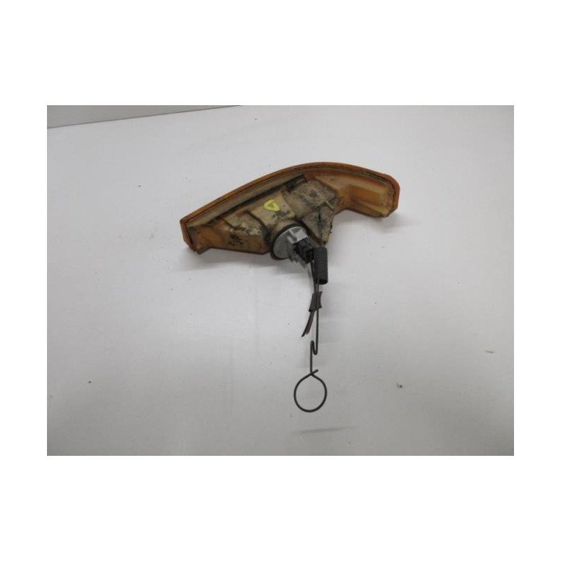 Optique Avant Secondaire Droit (feux)(clignotant) Renault Super 5 (1)
