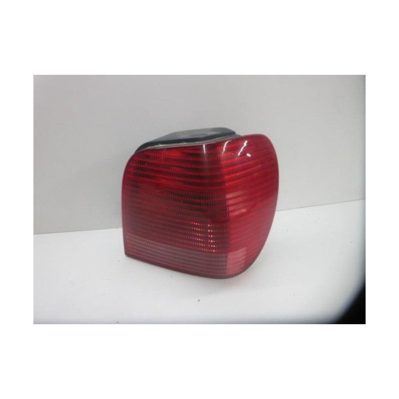 Feu Arriere Principal Droit (feux) Volkswagen Polo 3 Phase 2 (1)