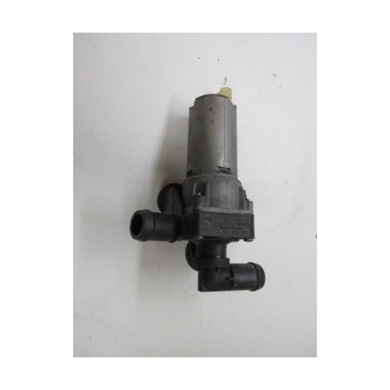 Pompe à Eau Bmw Serie 1 E81 (1)