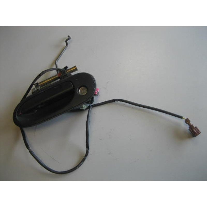 Poignee Porte Avant Gauche Nissan Almera Tino Phase 1 (1)