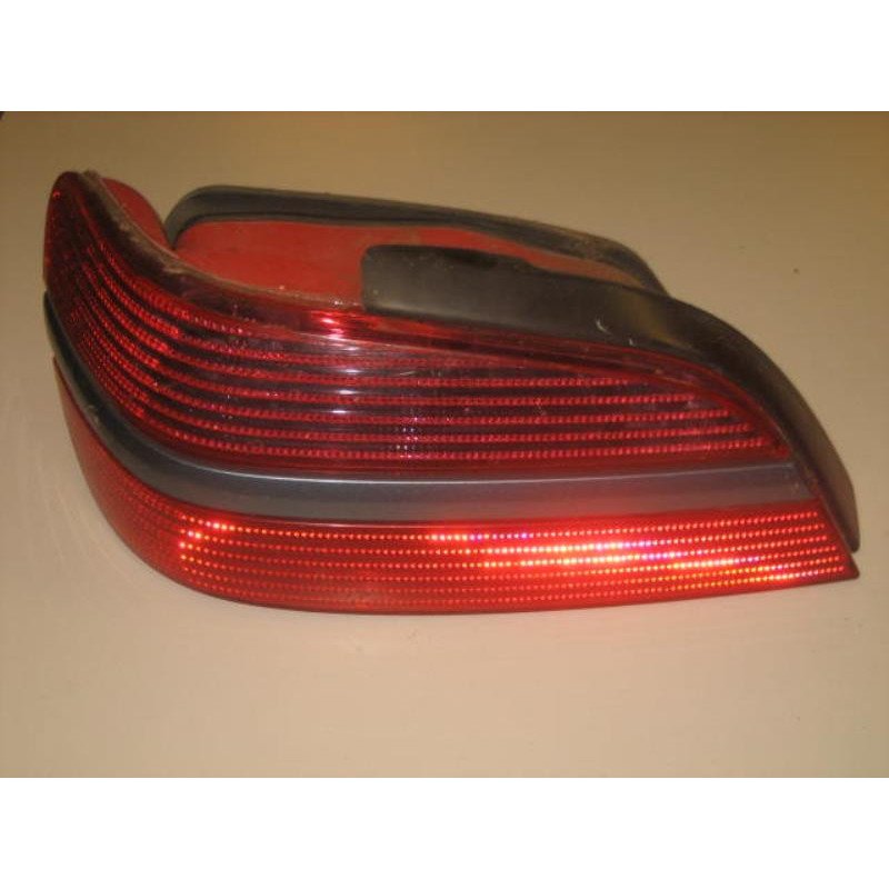 Feu Arriere Principal Gauche (feux) Peugeot 406 Phase 2 (1)
