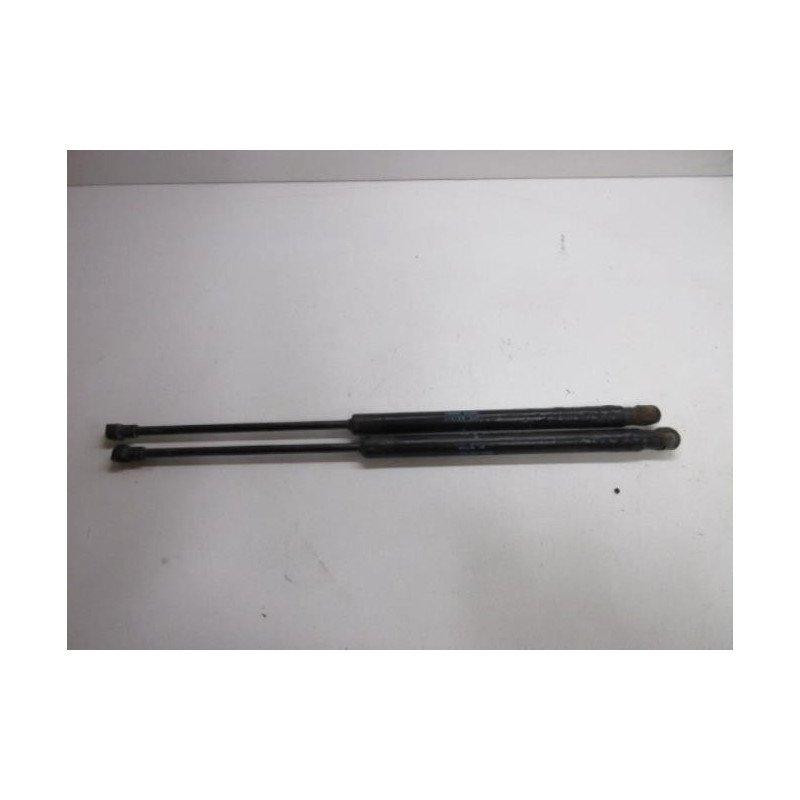 Verin De Coffre Volkswagen Fox (1)