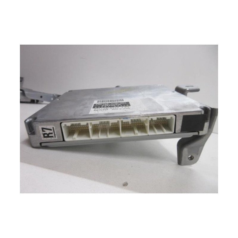 Calculateur Moteur Toyota Prius 2 (1)
