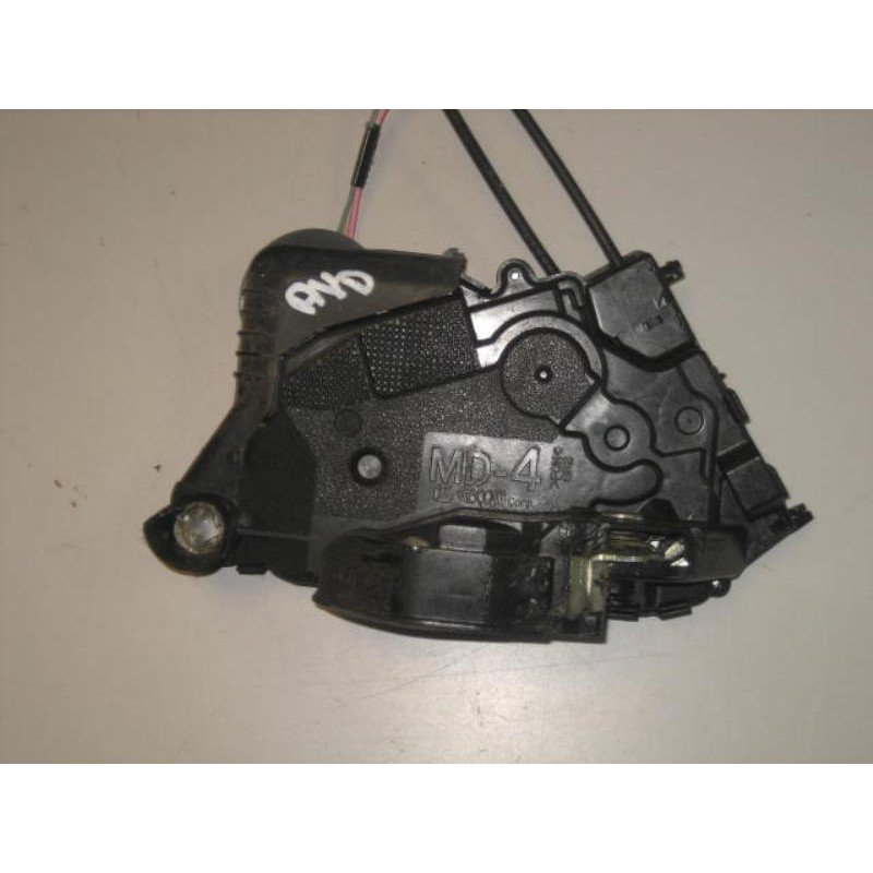 Serrure Avant Droit Toyota Yaris 2 Phase 1 (1)