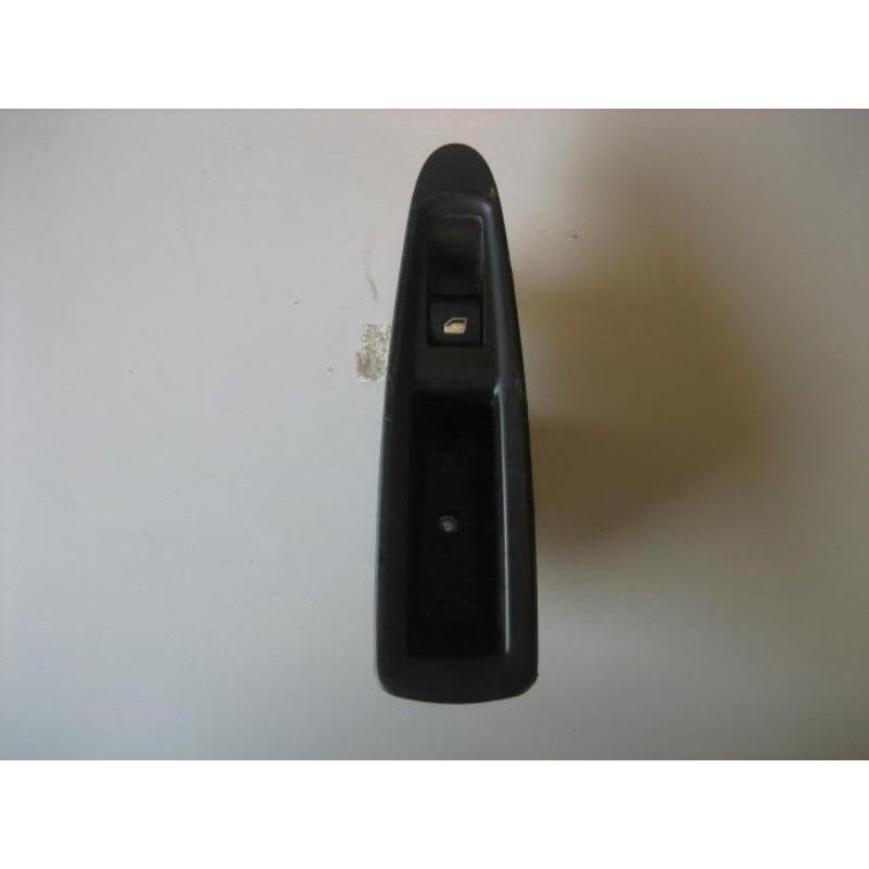 Interrupteur De Leve Vitre Arriere Droit Citroen C4 1 Phase 1 (1)