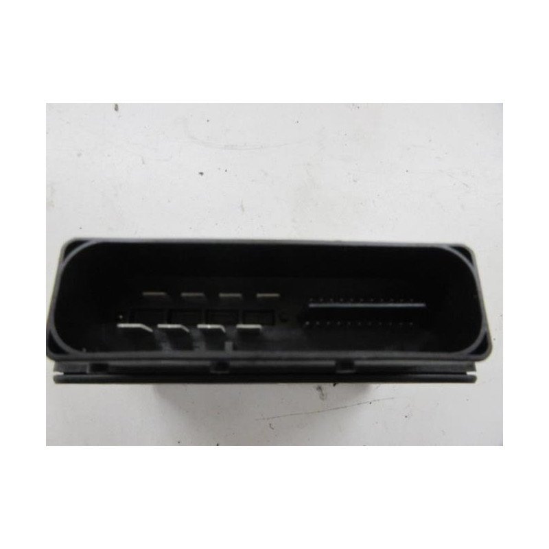 Boitier D'aide Au Stationnement Audi A4 3 Avant Phase 1 Break (1)