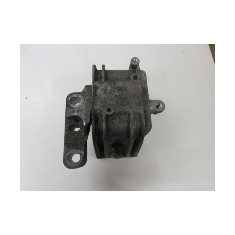 Support Moteur Droit Volkswagen Golf 5 (1)
