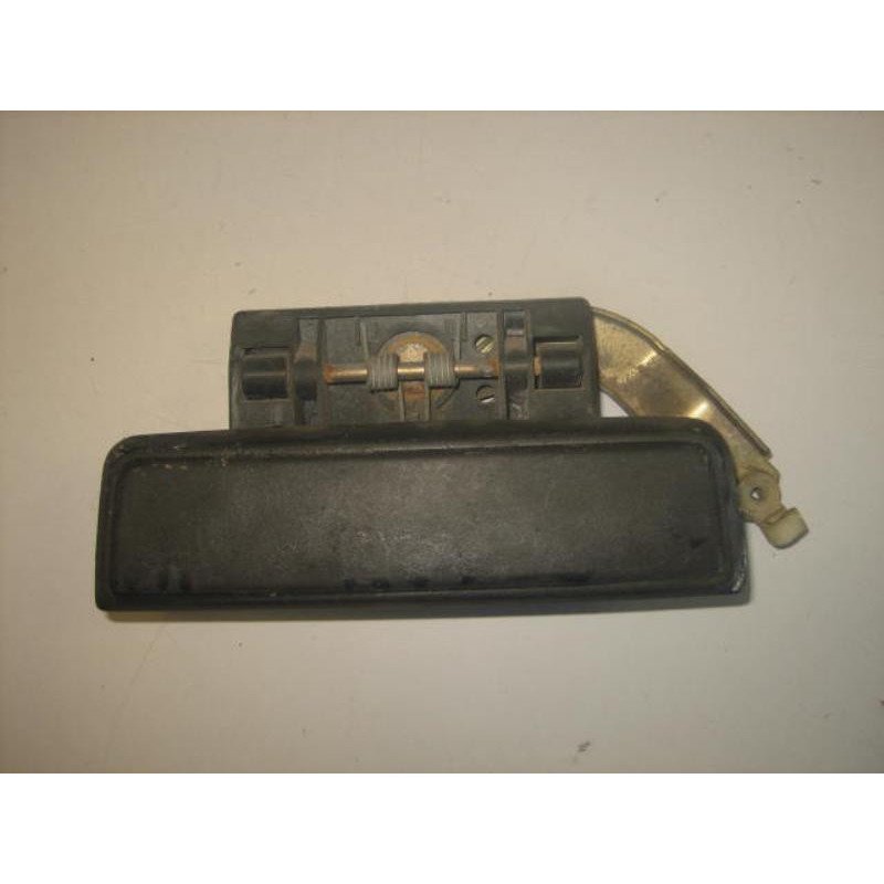 Poignee Porte Avant Gauche Peugeot 205 Phase 2 (1)