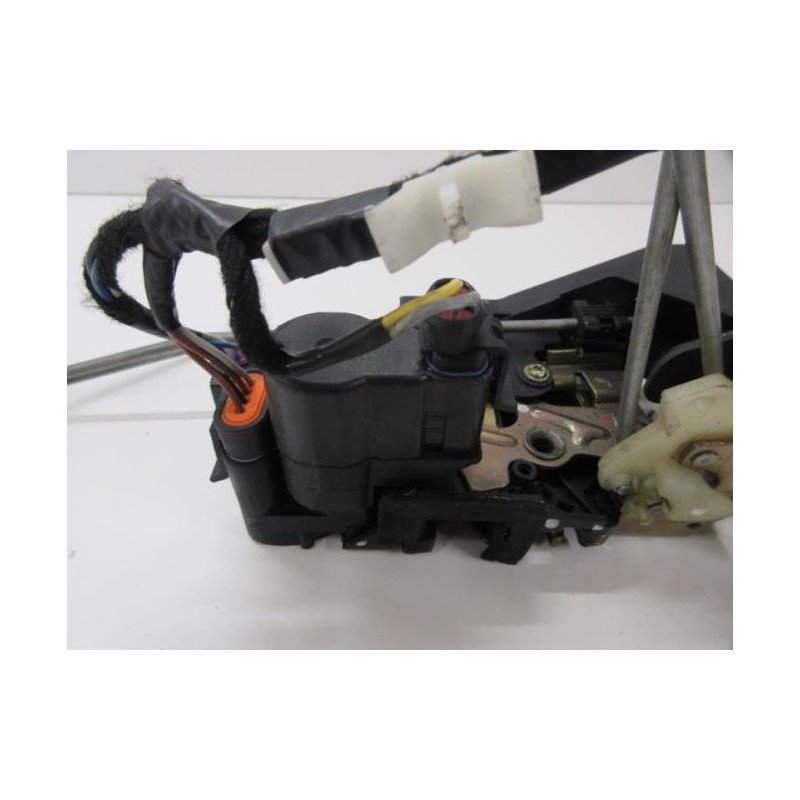Serrure Avant Gauche Alfa Romeo 156 Phase 1 (1)