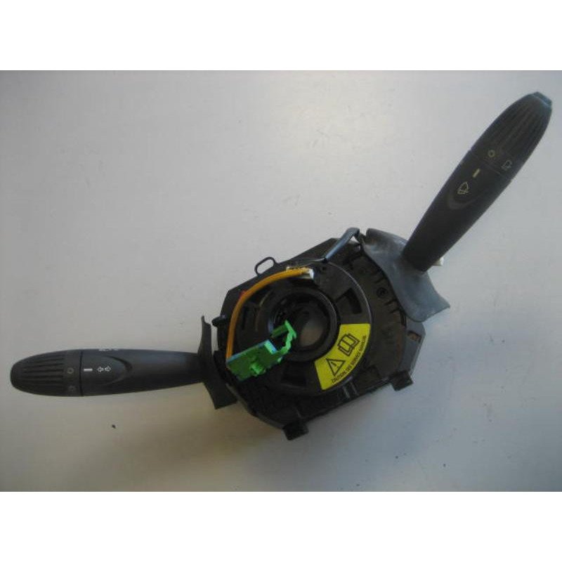Com (bloc Contacteur Tournant+commodo Essuie Glace+commodo Phare) Fiat Punto 2 Phase 2 (1)