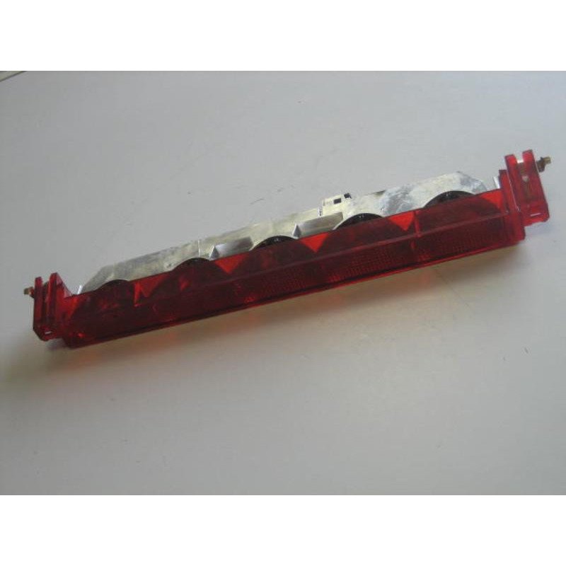 Feu Arriere Stop Central Peugeot 406 Phase 2 (1)