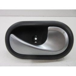 Poignee Interieur Arriere Droit Renault Clio 3 Phase 1 (1)