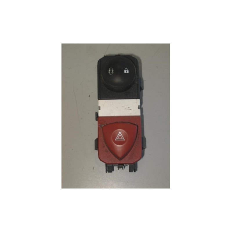 Bouton De Warning Renault Scenic 2 Phase 2 (1)