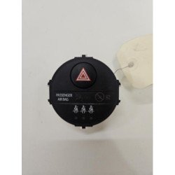 Bouton De Warning Toyota Yaris 3 Phase 3 (2)