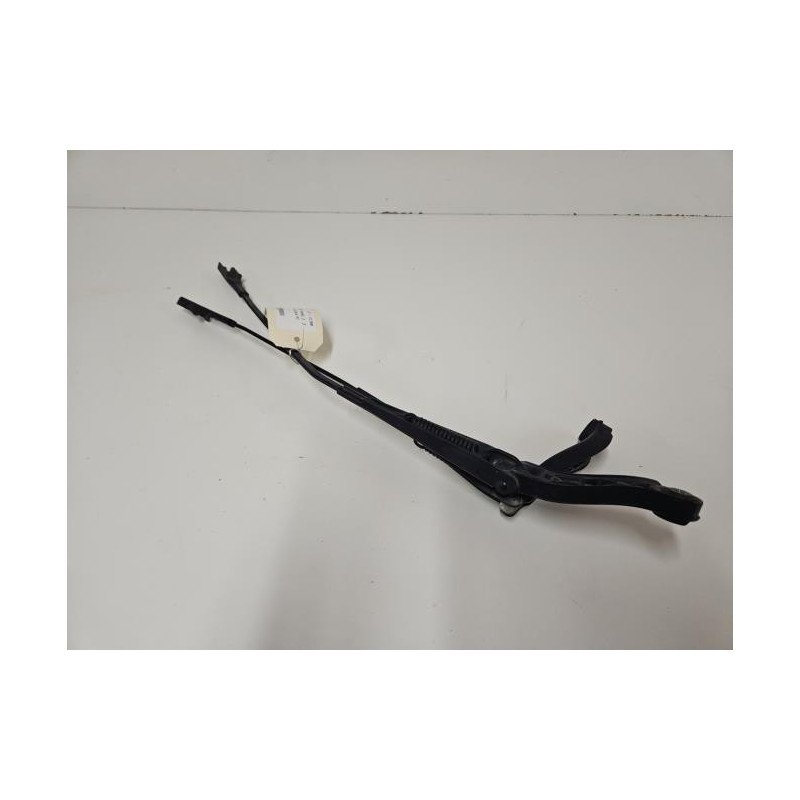 Bras Essuie Glace Avant Mercedes Classe B 245 Phase 2 (1)