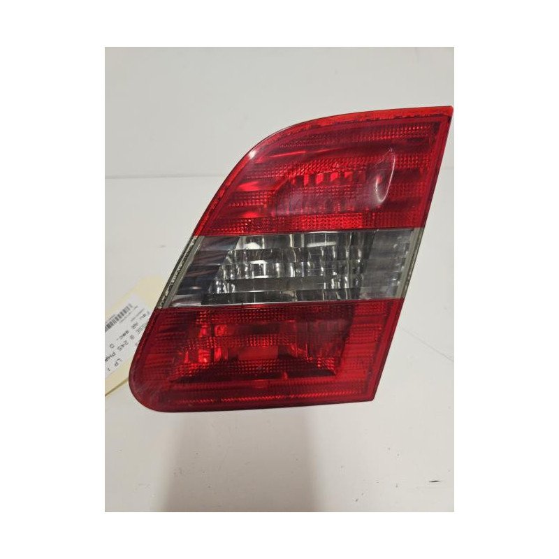 Feu Arriere Secondaire Droit (feux) Mercedes Classe B 245 Phase 2 (1)