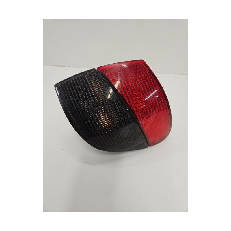 Feu Arriere Principal Droit (feux) Peugeot 406 Phase 2 Break (1)