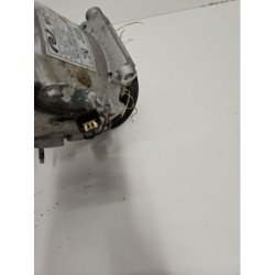 Compresseur Clim Opel Corsa F (5)