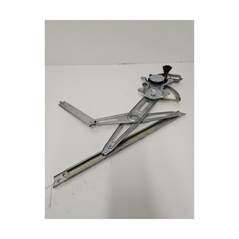 Leve Vitre Electrique Avant Droit Toyota Yaris 3 Phase 3 (1)